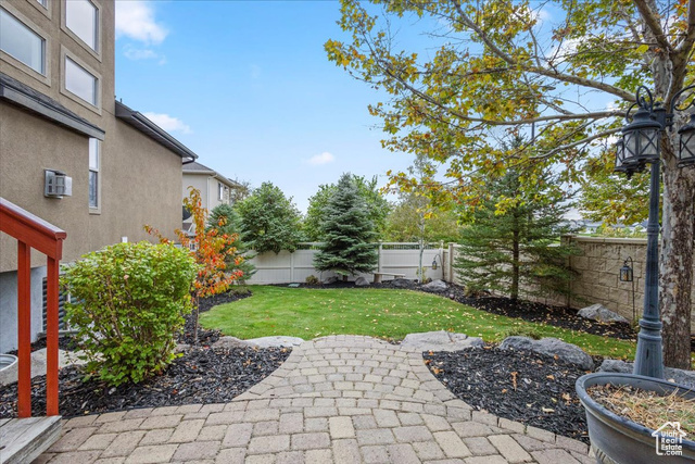 Photo 47 for MLS #2115345 at 8014 S Overton Dr