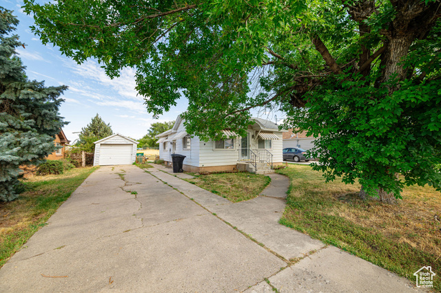 Photo 2 for MLS #2115349 at 762 W 300 North