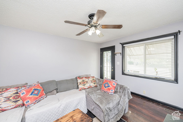Photo 5 for MLS #2115349 at 762 W 300 North