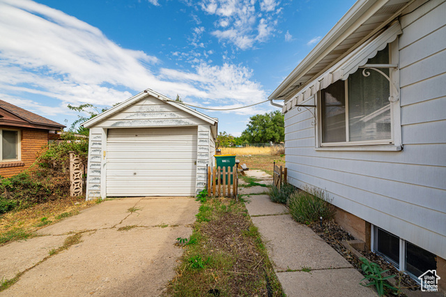 Photo 19 for MLS #2115349 at 762 W 300 North