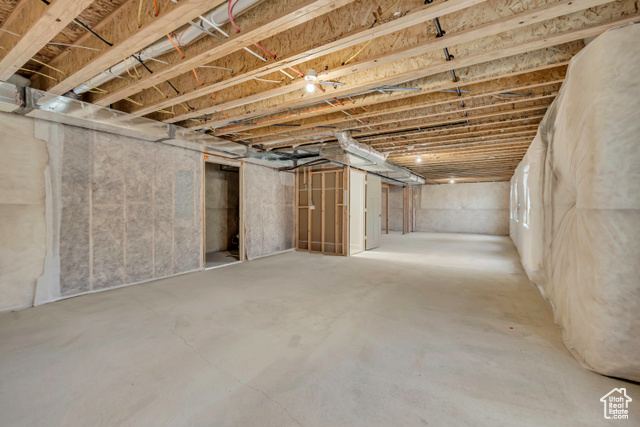 Photo 15 for MLS #2115351 at 838 S Adams Way #201