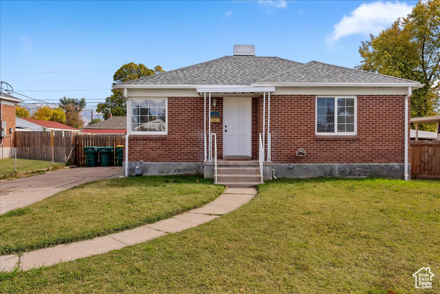 Photo 2 - 126 Ross Dr, Clearfield UT 84015