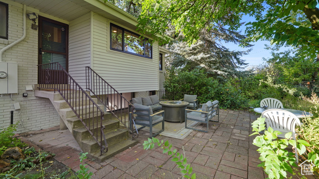 Photo 30 for MLS #2115358 at 5895 S Denarles Cir