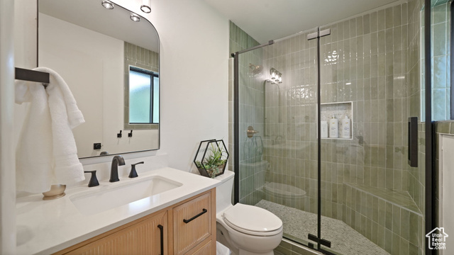Photo 16 for MLS #2115358 at 5895 S Denarles Cir