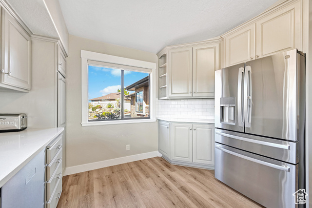 Photo 24 for MLS #2115364 at 989 W Dover Way