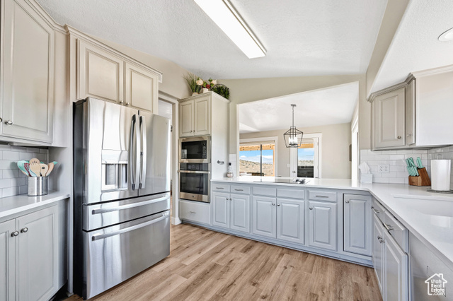 Photo 26 for MLS #2115364 at 989 W Dover Way