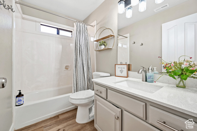 Photo 31 for MLS #2115364 at 989 W Dover Way