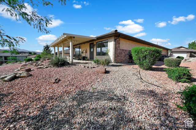 Photo 36 for MLS #2115364 at 989 W Dover Way