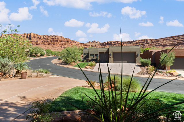 Photo 37 for MLS #2115398 at 2139 W Cougar Rock Cir #135