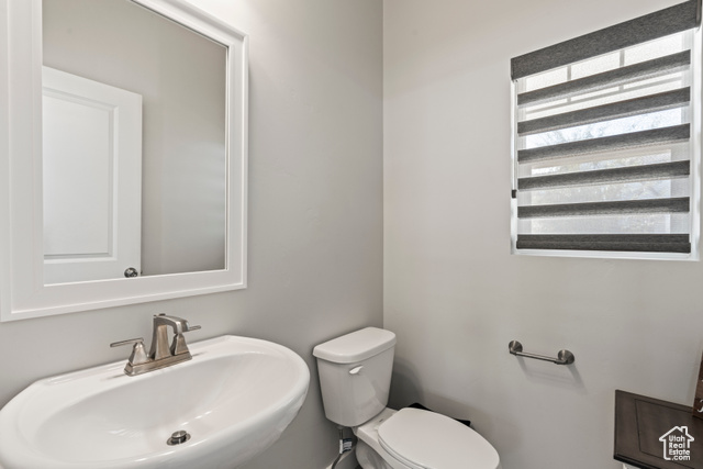 Photo 6 for MLS #2115407 at 4082 W Red Clover Dr