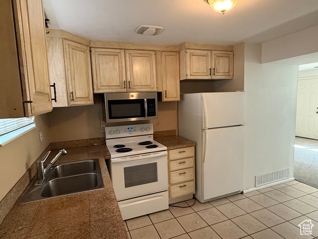 Photo 9 for MLS #2115420 at 1412 S 280 East