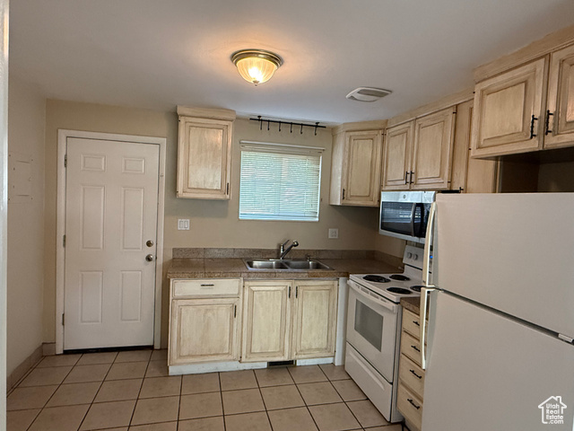 Photo 11 for MLS #2115420 at 1412 S 280 East
