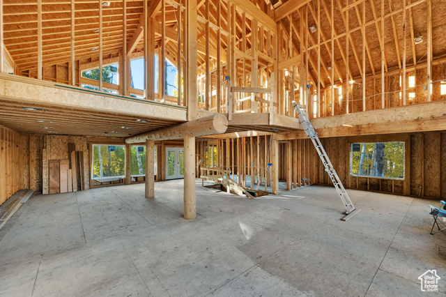 Photo 11 for MLS #2115421 at 4631 Falcon Cir