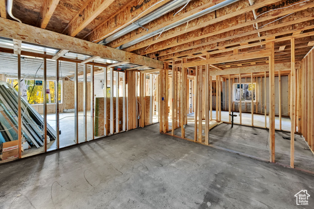 Photo 28 for MLS #2115421 at 4631 Falcon Cir