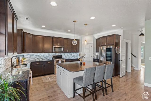 Photo 14 for MLS #2115433 at 4472 W Birkdale Dr