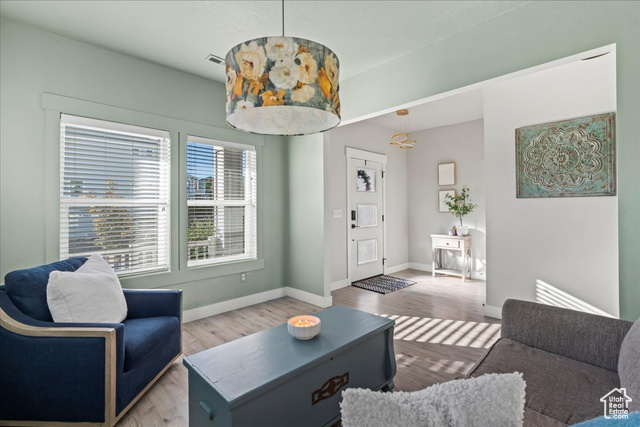 Photo 7 for MLS #2115433 at 4472 W Birkdale Dr
