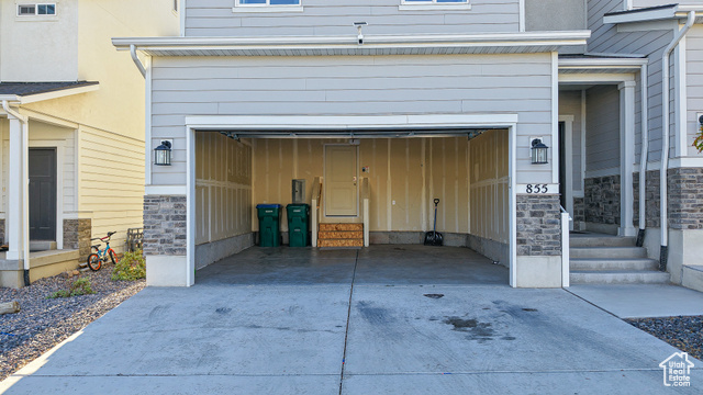 Photo 21 for MLS #2115435 at 855 N Hilltop Dr