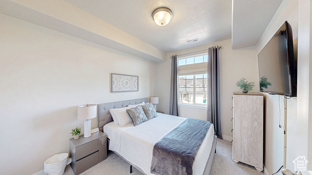 Photo 17 for MLS #2115435 at 855 N Hilltop Dr