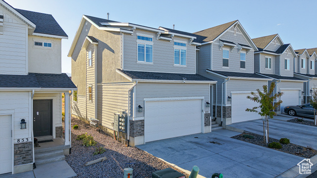 Photo 22 for MLS #2115435 at 855 N Hilltop Dr