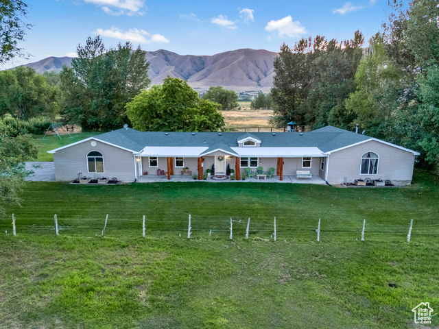 Photo 2 for MLS #2115448 at 8982 S 4800 West