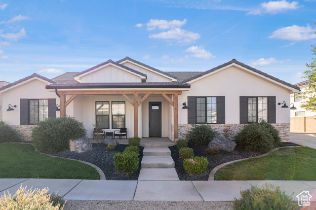 MLS #2115450                     located at 5786 S Amber Ridge Dr,
                     St. George, UT