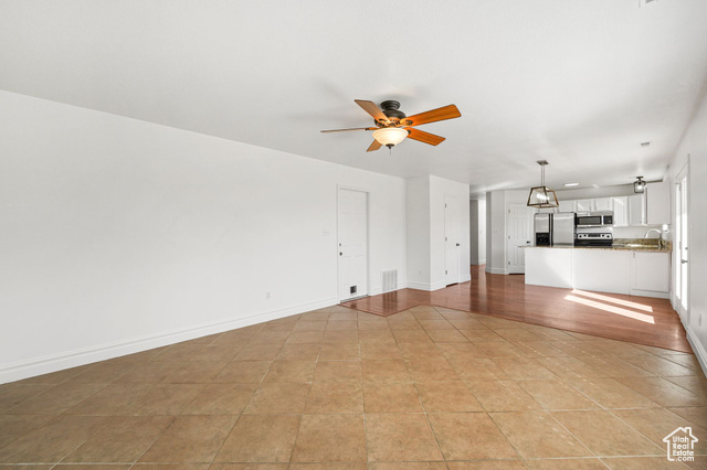 Photo 11 for MLS #2115454 at 2951 W 1060 North