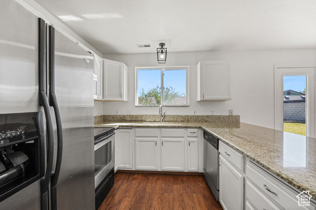 Photo 7 for MLS #2115454 at 2951 W 1060 North