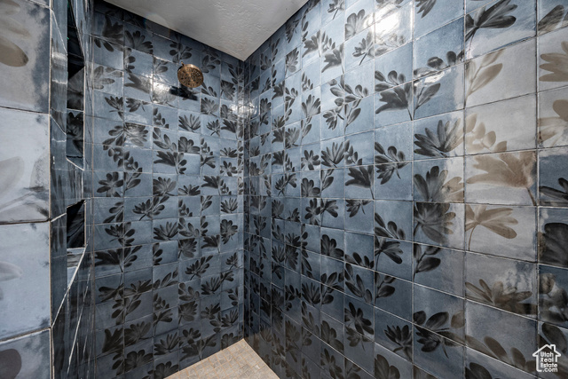 Photo 27 for MLS #2115460 at 480 E Foxstone Cv