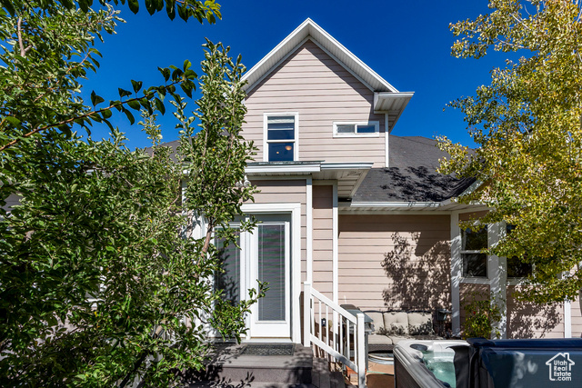 Photo 37 for MLS #2115460 at 480 E Foxstone Cv