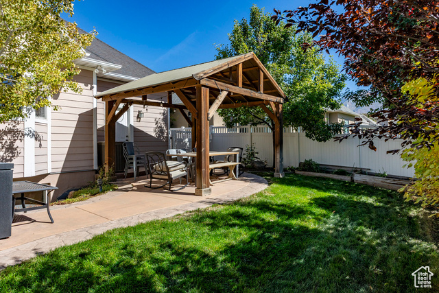 Photo 36 for MLS #2115460 at 480 E Foxstone Cv