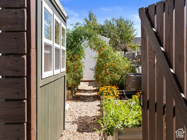 Photo 50 for MLS #2115466 at 490 N 900 East