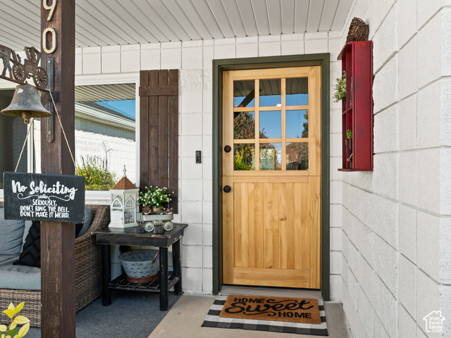 Photo 8 for MLS #2115466 at 490 N 900 East