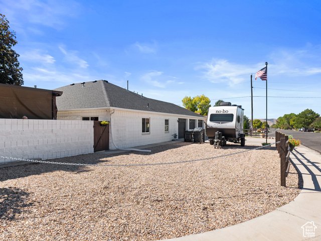 Photo 34 for MLS #2115466 at 490 N 900 East