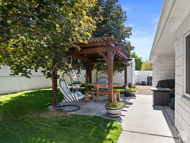 Photo 45 for MLS #2115466 at 490 N 900 East