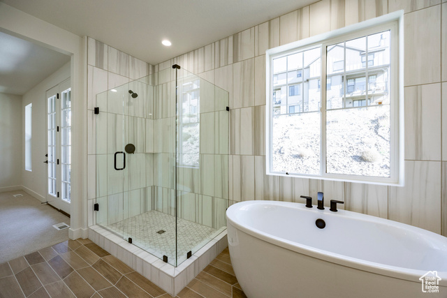 Photo 26 for MLS #2115469 at 6028 N Fairview Rd #223