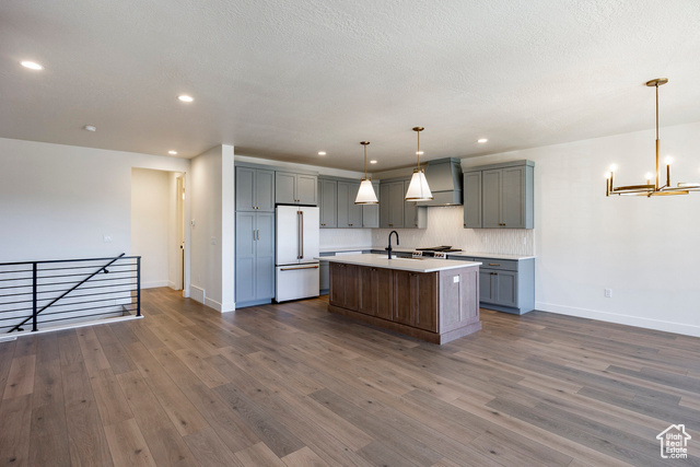 Photo 12 for MLS #2115469 at 6028 N Fairview Rd #223