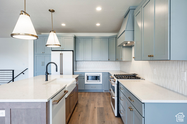 Photo 7 for MLS #2115469 at 6028 N Fairview Rd #223