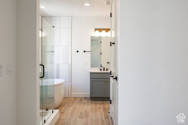Photo 31 for MLS #2115469 at 6028 N Fairview Rd #223