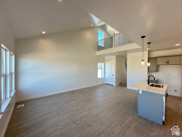 Photo 3 for MLS #2115481 at 373 E 1480 North #43