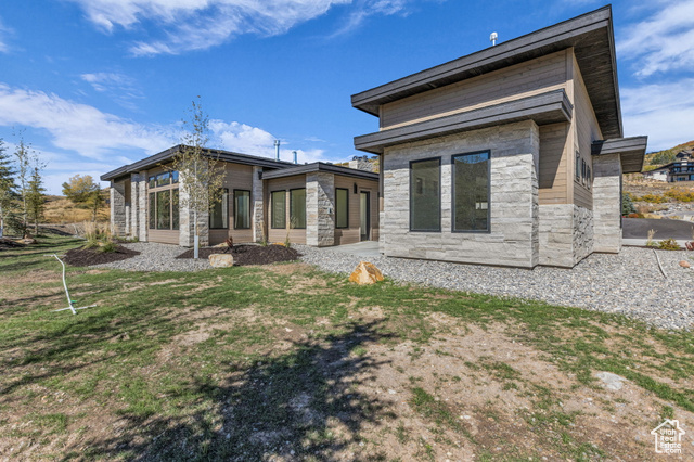 Photo 15 for MLS #2115485 at 13341 N Deer Canyon Dr