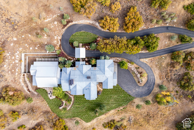 Photo 76 for MLS #2115486 at 1825 W Red Hawk Trl