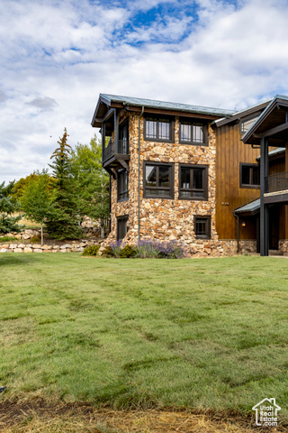 Photo 64 for MLS #2115486 at 1825 W Red Hawk Trl