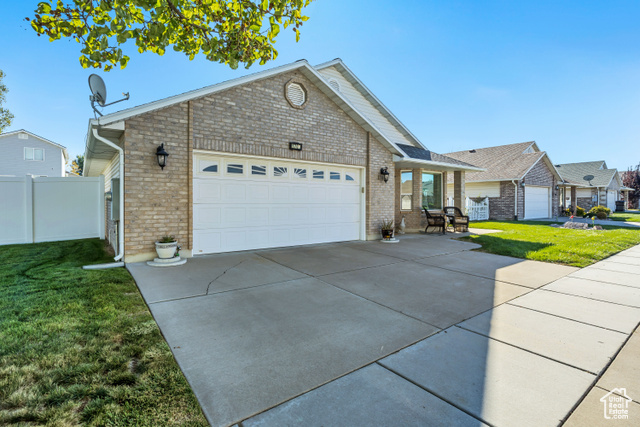 Photo 3 for MLS #2115488 at 1704 N 865 West