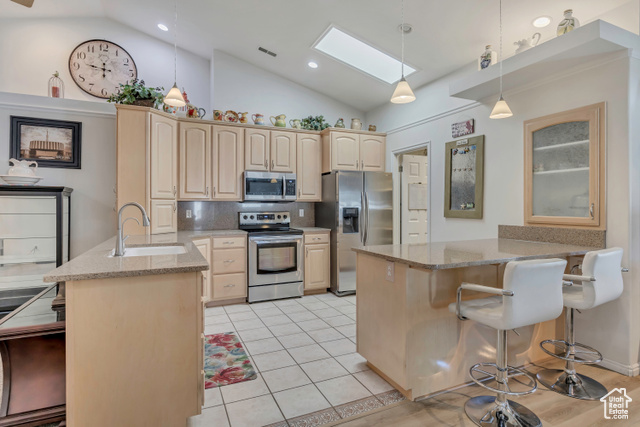 Photo 7 for MLS #2115488 at 1704 N 865 West