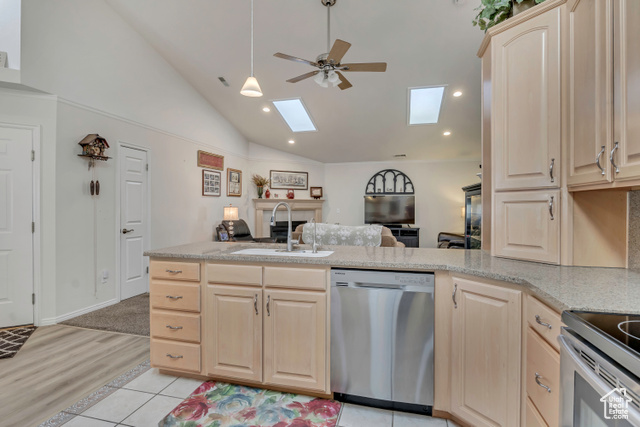 Photo 10 for MLS #2115488 at 1704 N 865 West