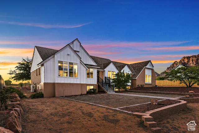 Photo 2 for MLS #2115499 at 765 N Juniper St