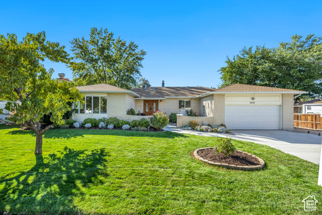 8474 S TREASURE MOUNTAIN DR, Sandy UT 84093
