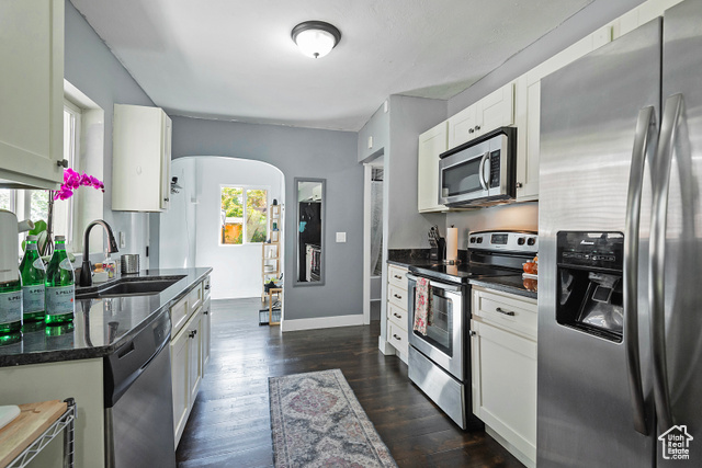 Photo 13 for MLS #2115516 at 144 E Williams Ave
