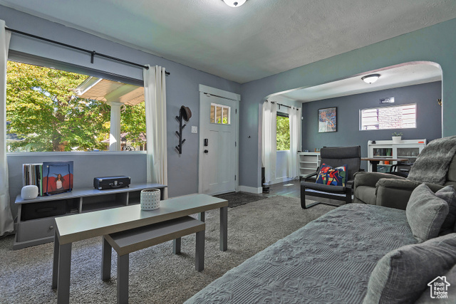 Photo 7 for MLS #2115516 at 144 E Williams Ave