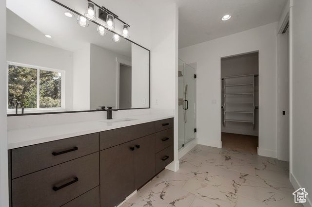 Photo 13 for MLS #2115523 at 5619 S Fox Chase